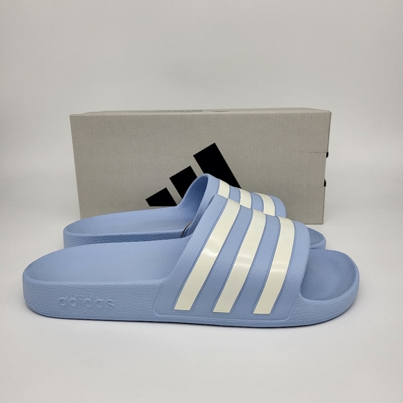 New adidas Adilette Aqua Slides Glow Blue Zero Metalic Women's Size 9 - Picture 4 of 7
